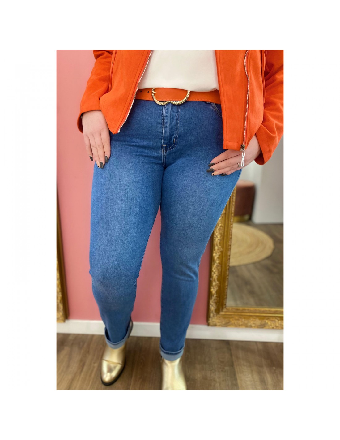 Jean slim femme grandes tailles bleu clair enveloppant taille haute 42-52