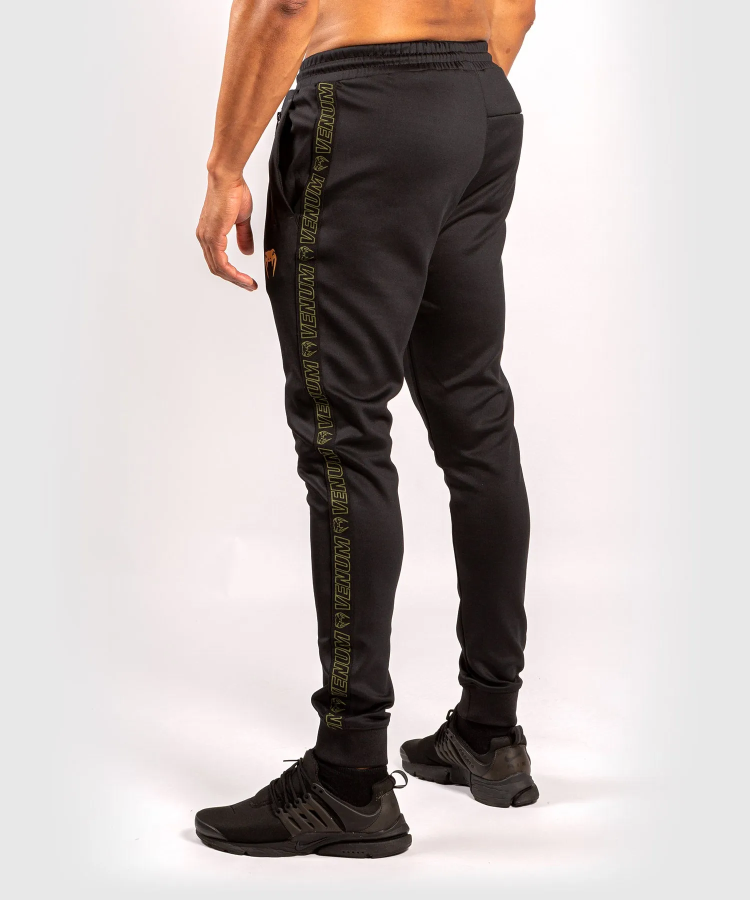 Pantalon de Jogging Venum Club 212 – Noir/Kaki