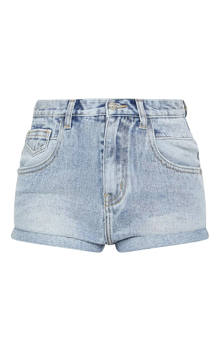 Petite Short mom en jean bleu délavé à ourlet retroussé