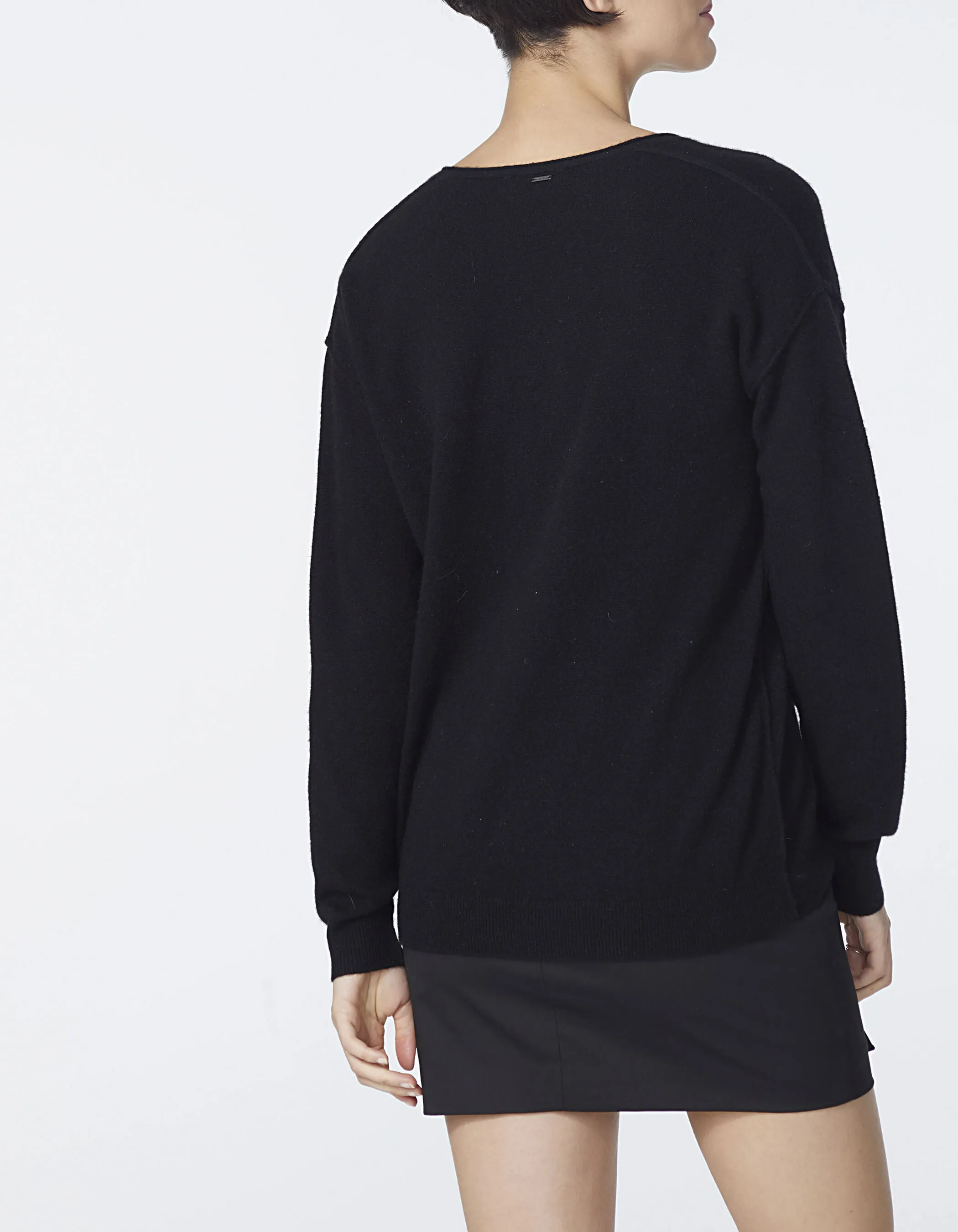 Pull noir en cachemire pointelles motifs chevrons femme