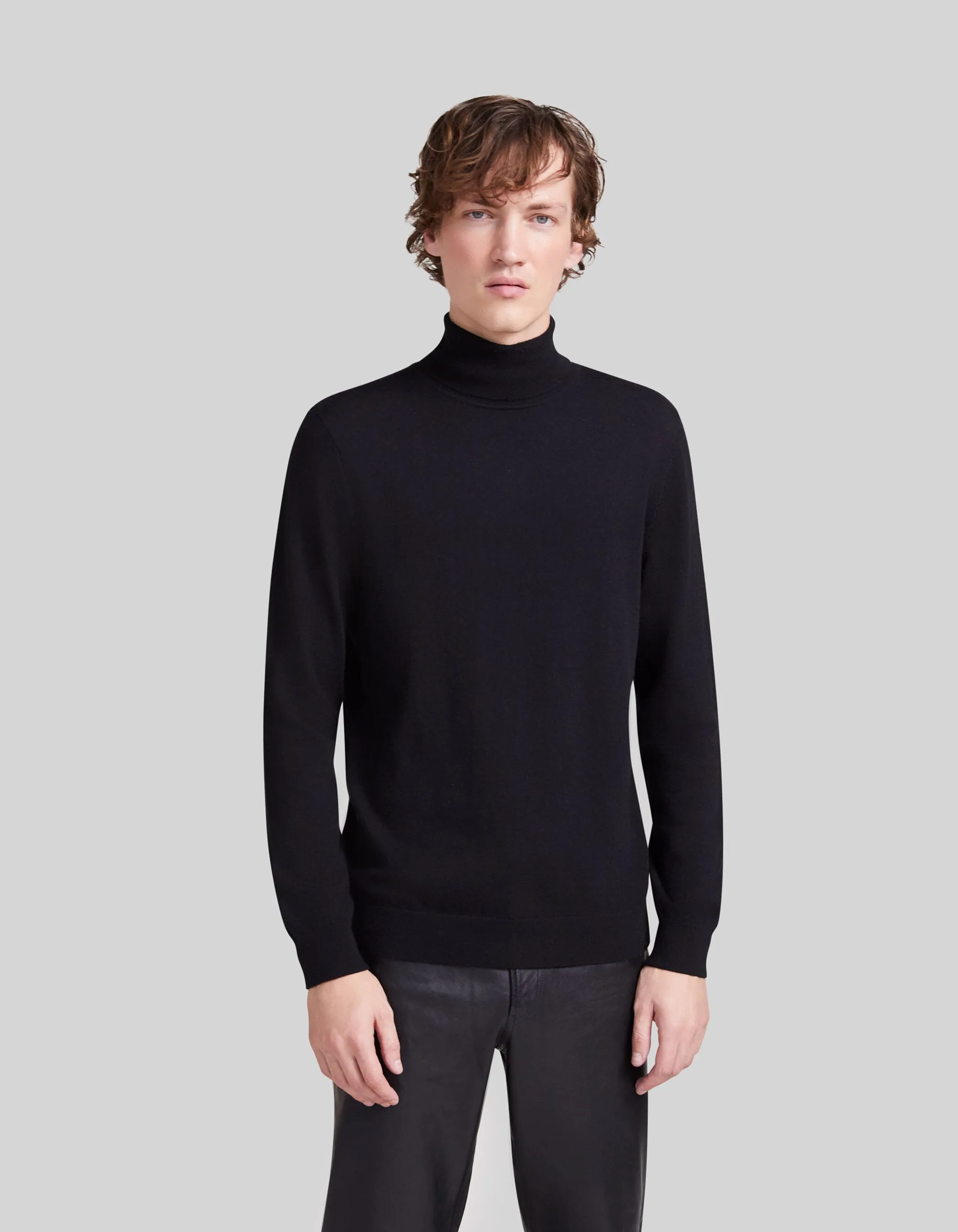 Pull noir tricot à col roulé Homme