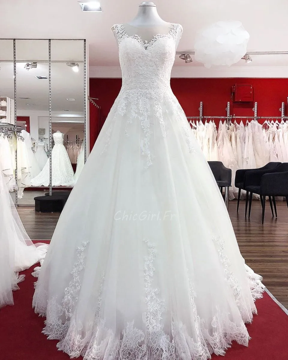 Robe De Mariée Princesse Tulle Dentelle Dos Transparent Avec Bouton Traine