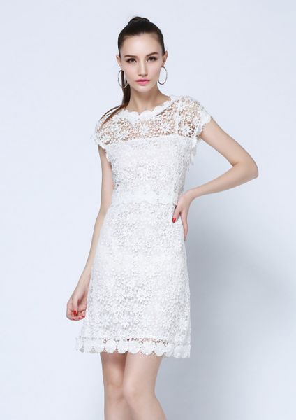 Robe Dentelle pour Femme Manches Courtes Blanche