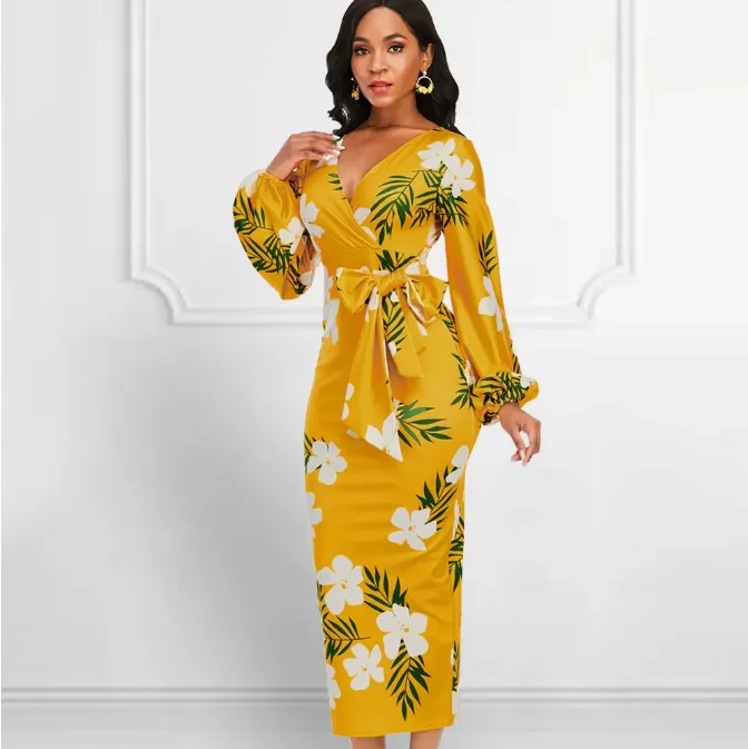 Robe Moulante Fleurie Jaune