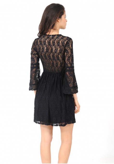 Robe noire dentelle