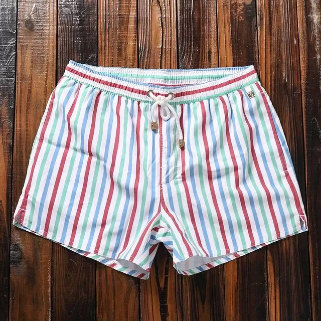 Short de plage à rayures pour homme