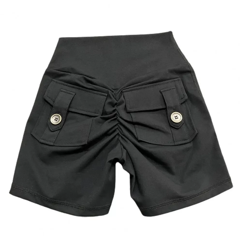 Short de sport à poches pour femme