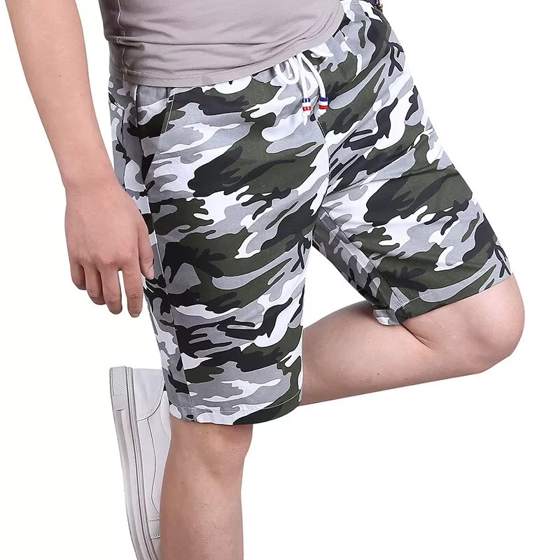 Short motif camouflage militaire pour homme