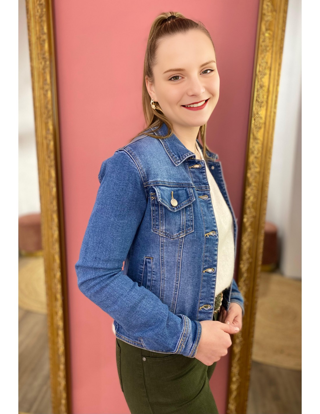 Veste en jean femme bleu clair effet délavé coupe cintrée stretch à poches du 34 AU 50